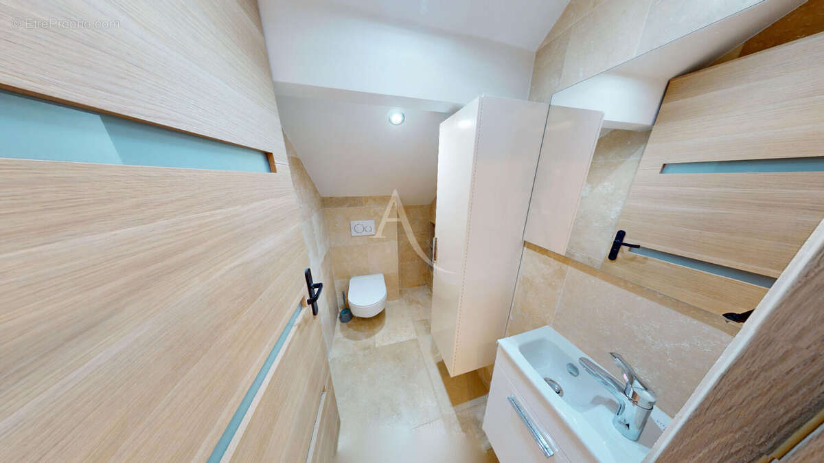 Maison à SAINT-REMY-LA-VANNE