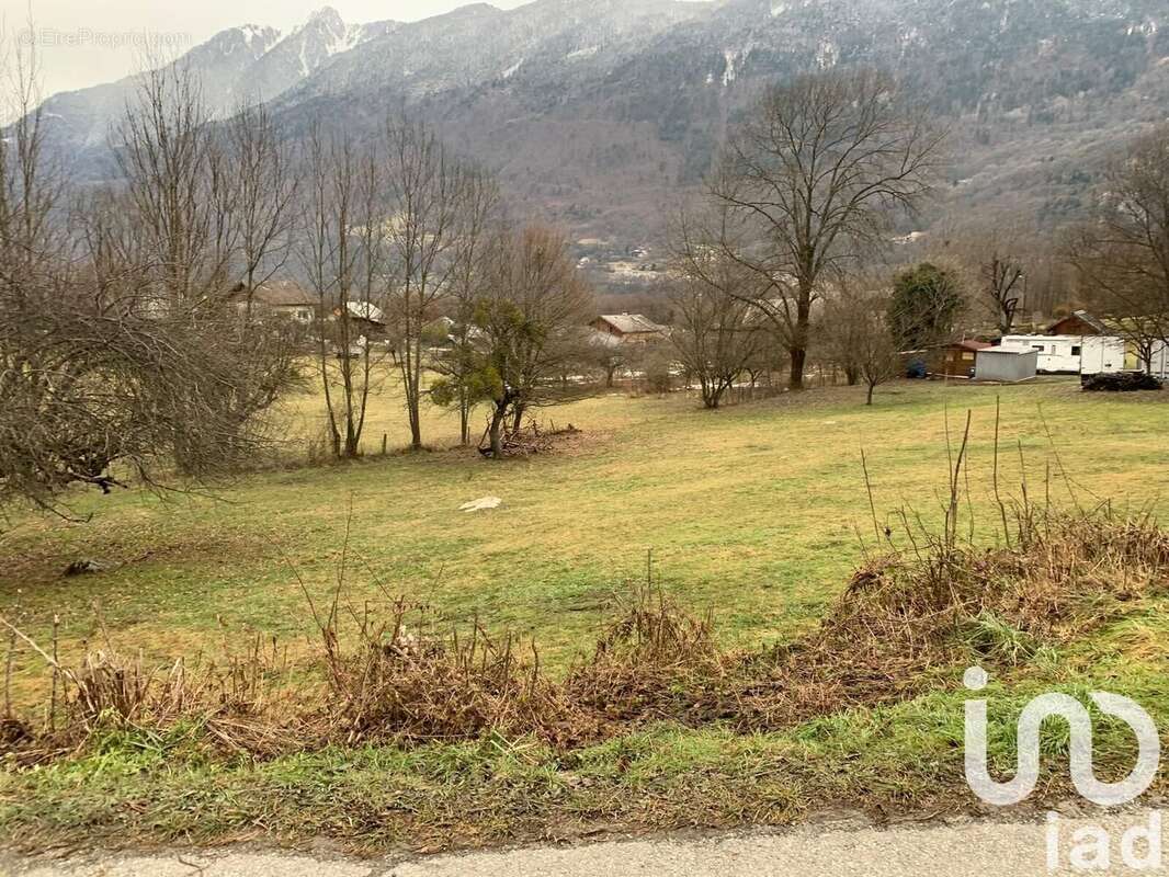 Photo 2 - Terrain à SAINT-REMY-DE-MAURIENNE
