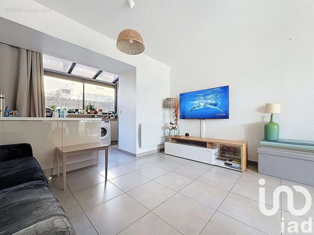 Photo 3 - Maison à VILLIERS-SUR-ORGE