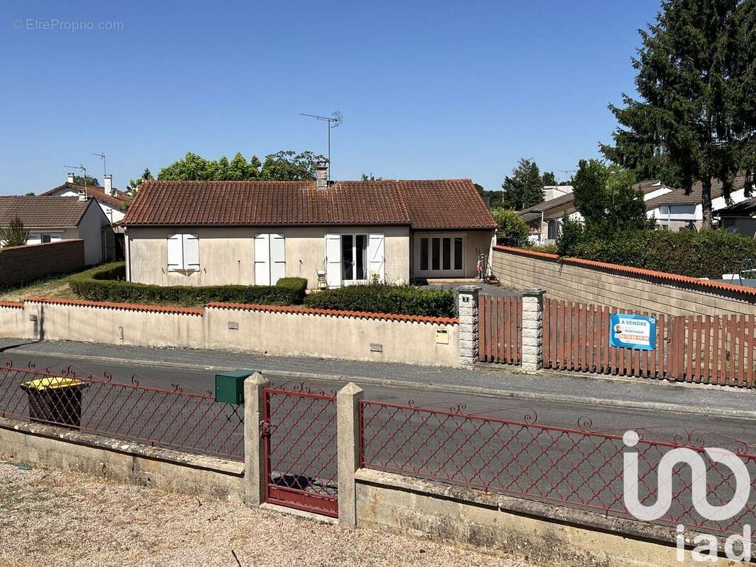 Photo 2 - Maison à CIVRAY