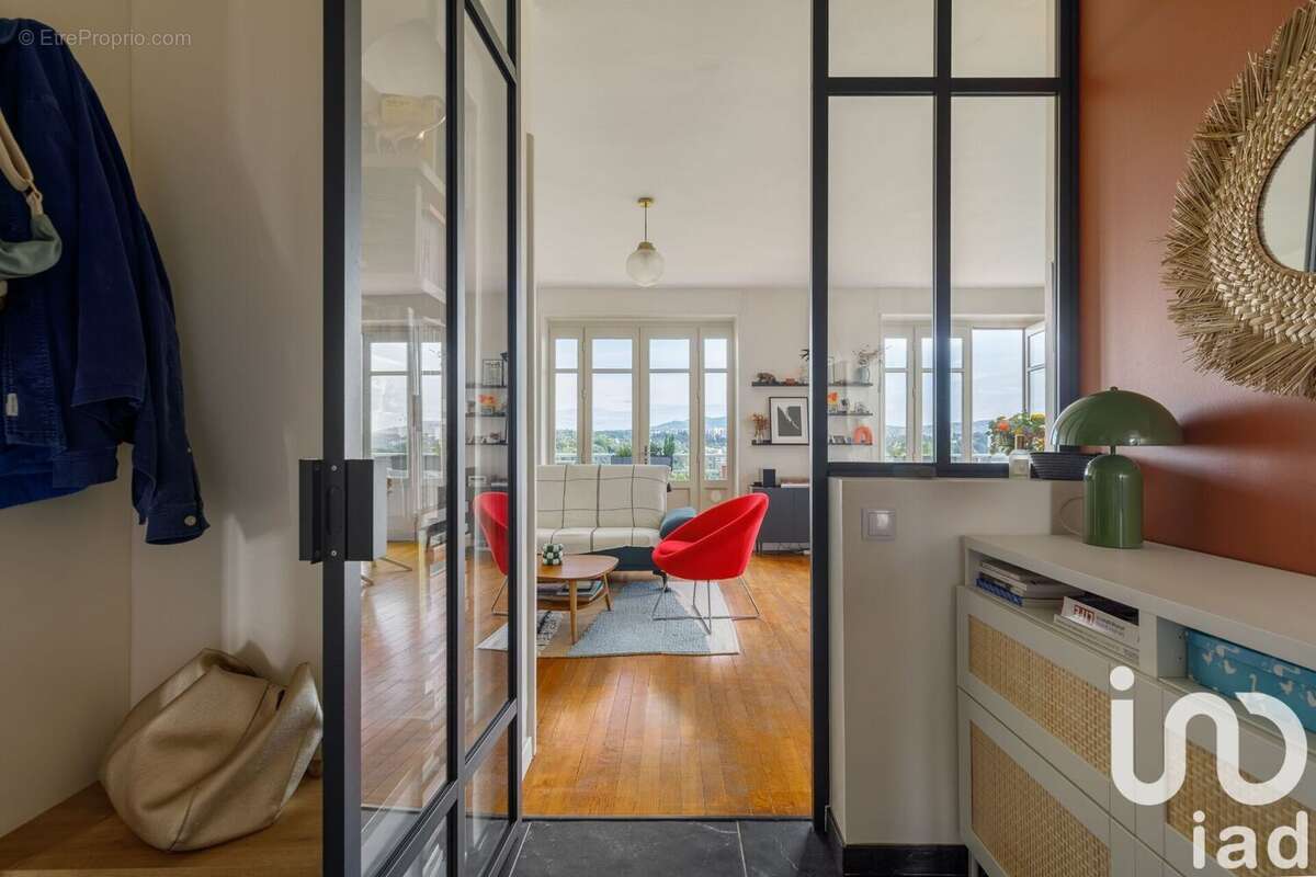 Photo 3 - Appartement à TASSIN-LA-DEMI-LUNE