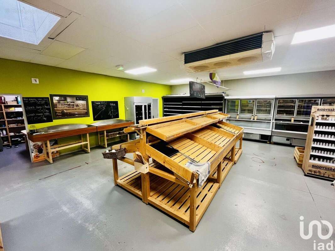 Photo 3 - Commerce à VIERZON