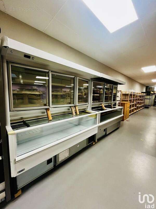 Photo 8 - Commerce à VIERZON