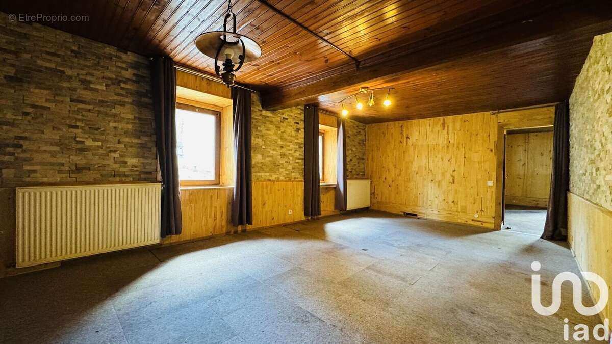 Photo 8 - Maison à REAL