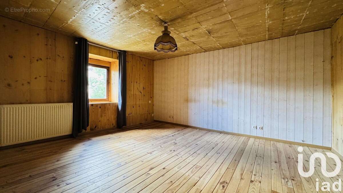 Photo 9 - Maison à REAL