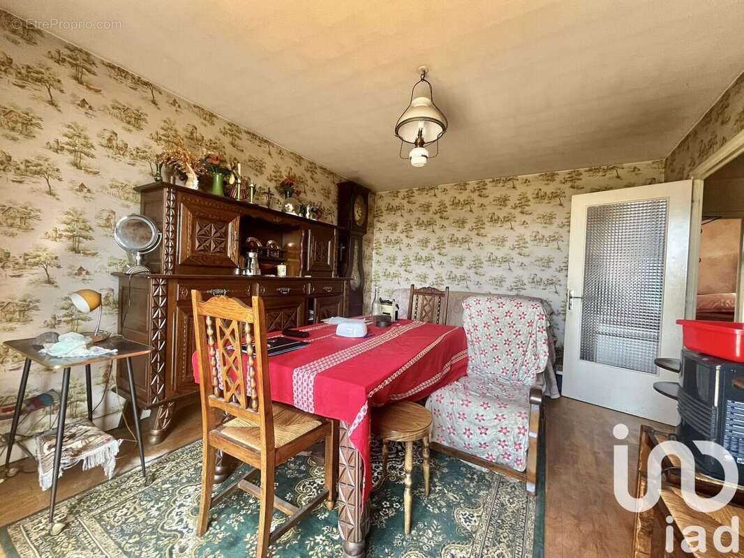 Photo 3 - Maison à BOURG-LASTIC