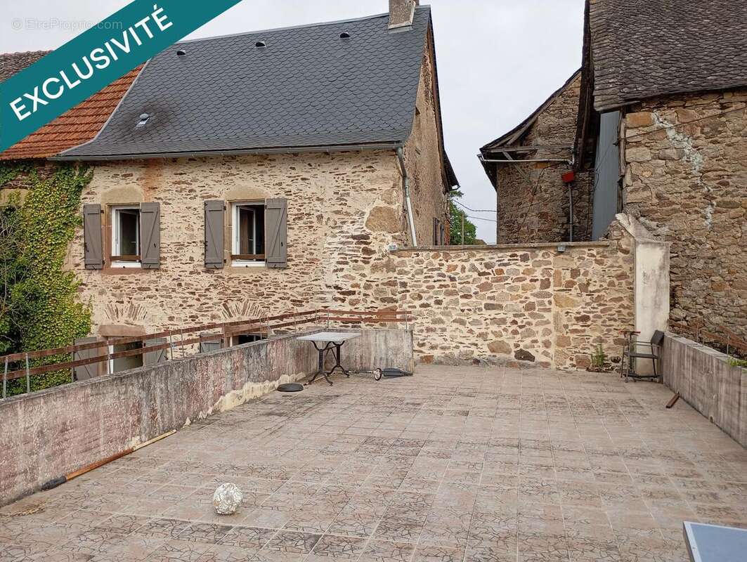 Photo 2 - Maison à BELCASTEL