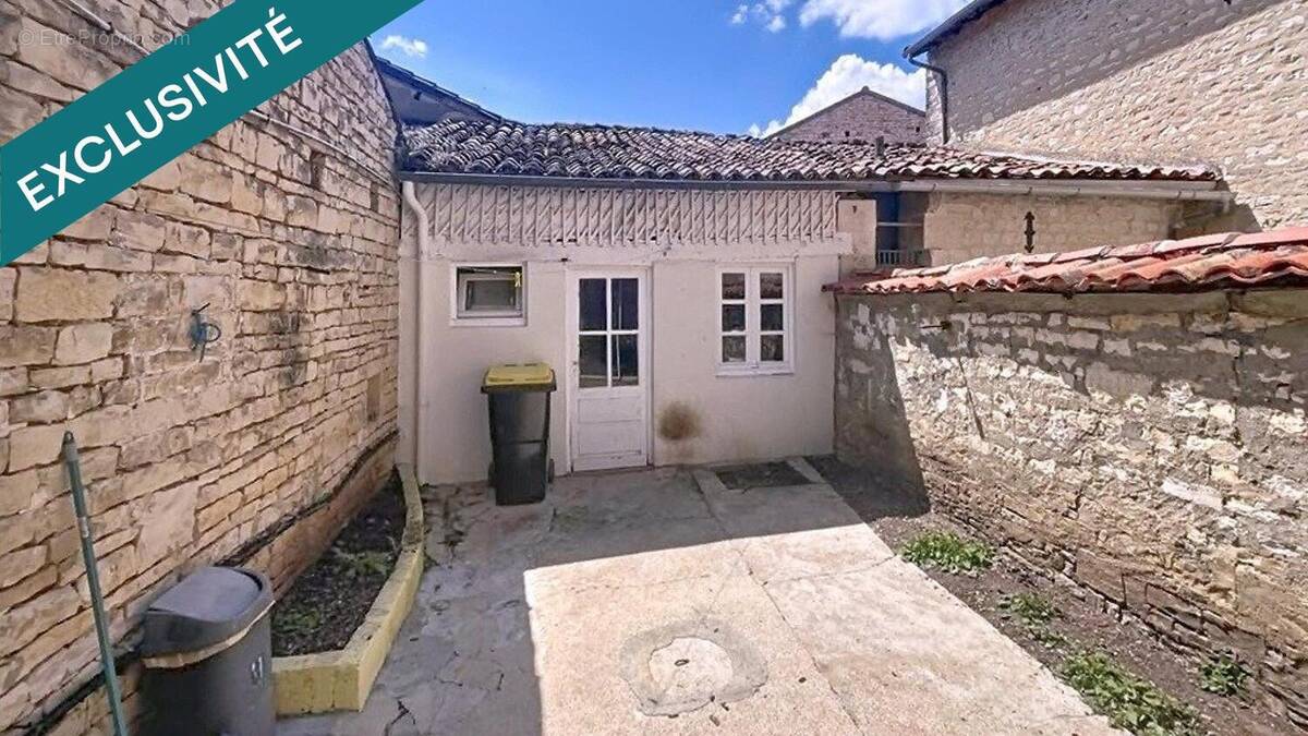 Photo 1 - Maison à MANSLE