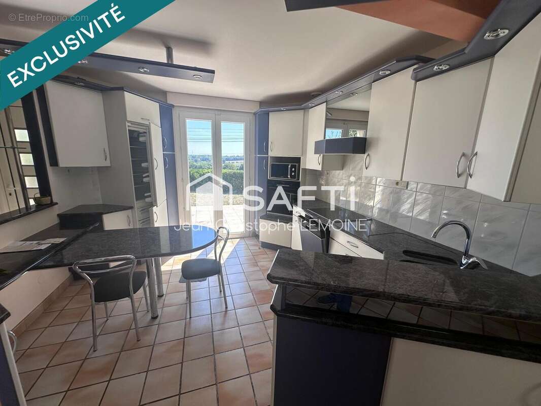 Photo 2 - Maison à CHATEAU-GONTIER