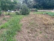 Photo 1 - Terrain à SAINT-YVI