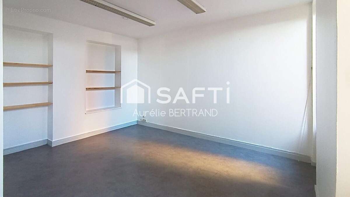 Photo 5 - Commerce à RIOM