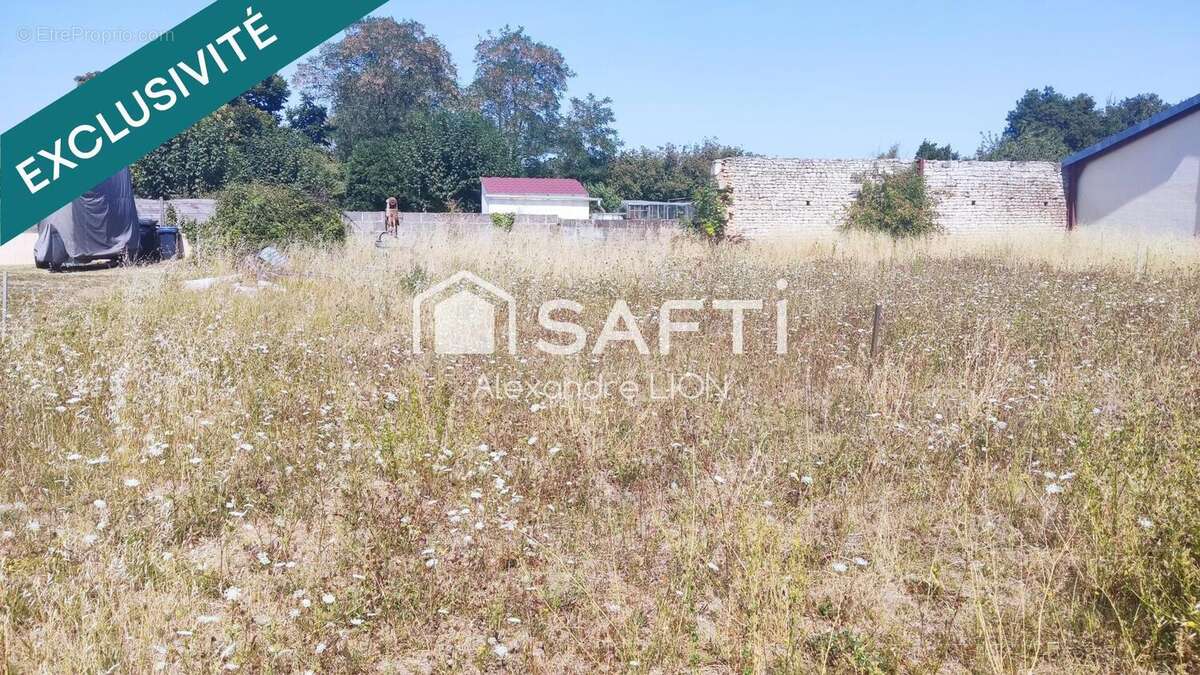 Photo 2 - Terrain à FONTENAY-LE-COMTE