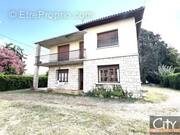 Maison à L&#039;ISLE-EN-DODON