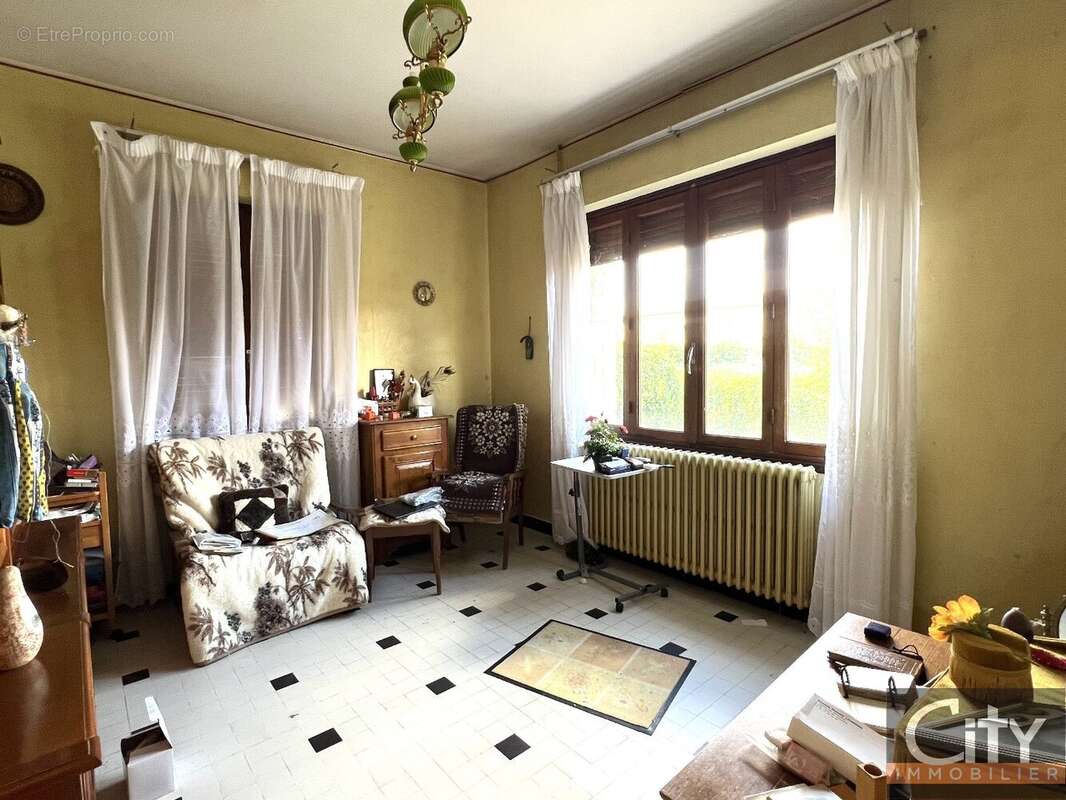 Maison à L&#039;ISLE-EN-DODON