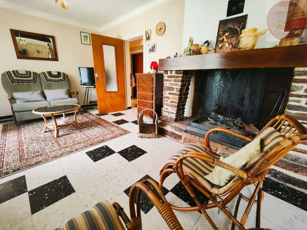 Maison à MOISSAC-VALLEE-FRANCAISE