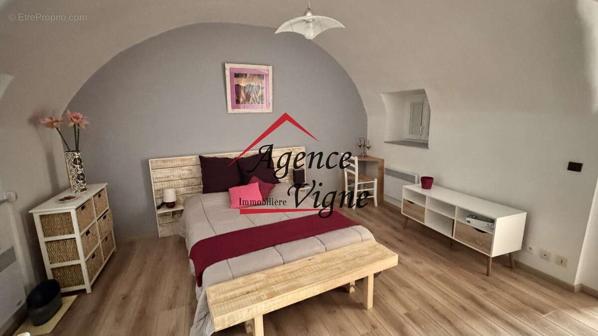 Maison à SAINT-DENIS