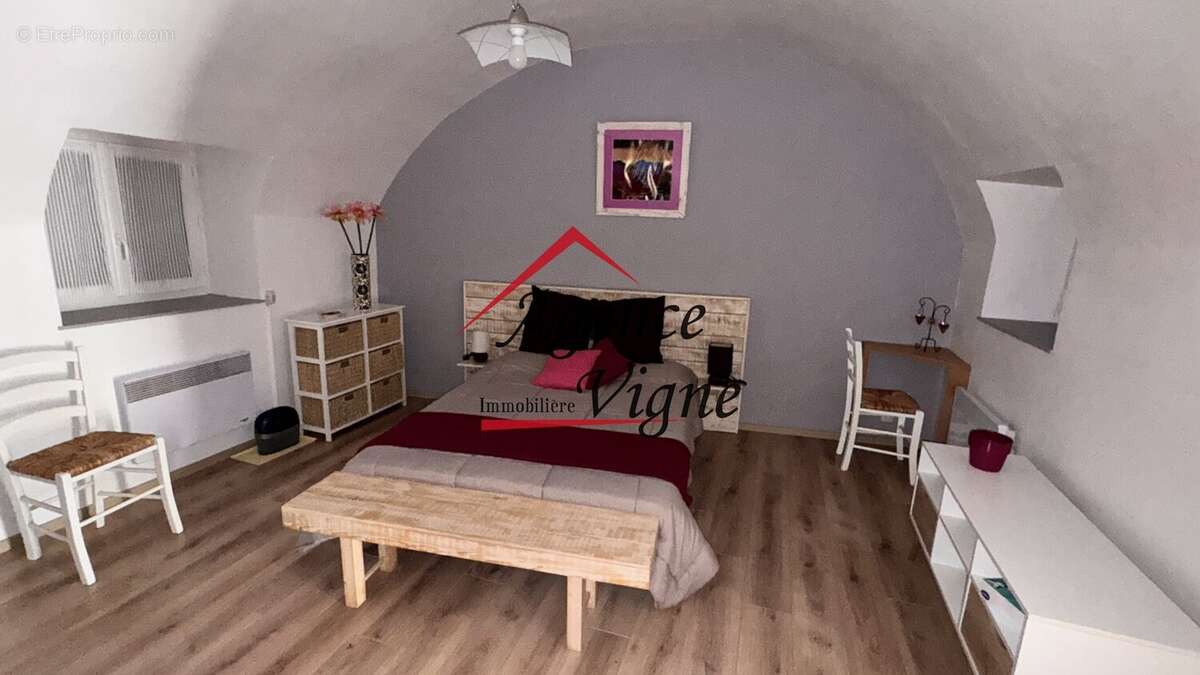 Maison à SAINT-DENIS