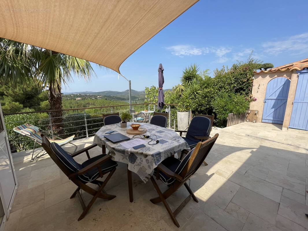 Maison à LA LONDE-LES-MAURES