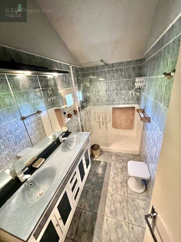 Maison à VILLEFRANCHE-DE-ROUERGUE