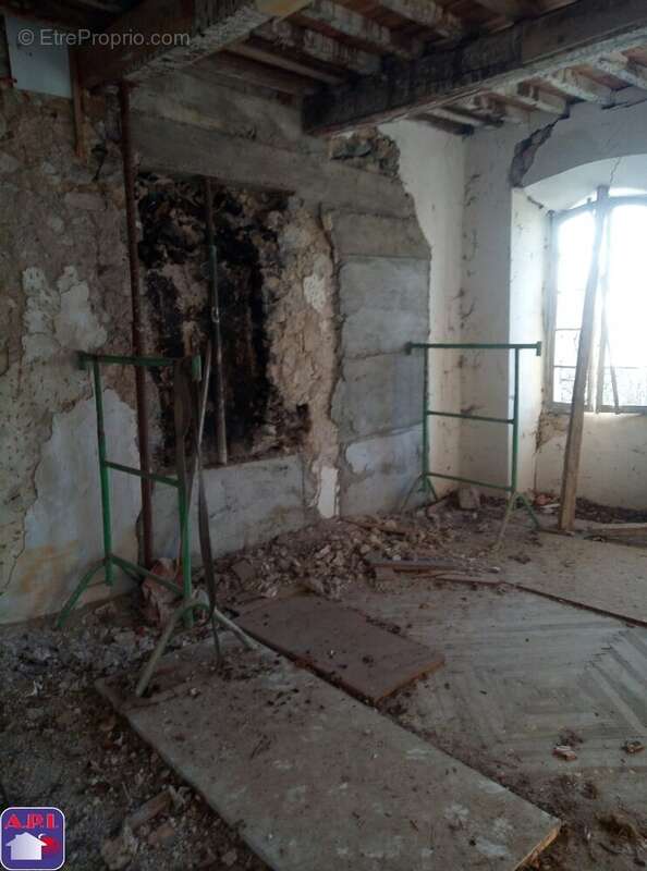 Maison à LA BASTIDE-DE-SEROU