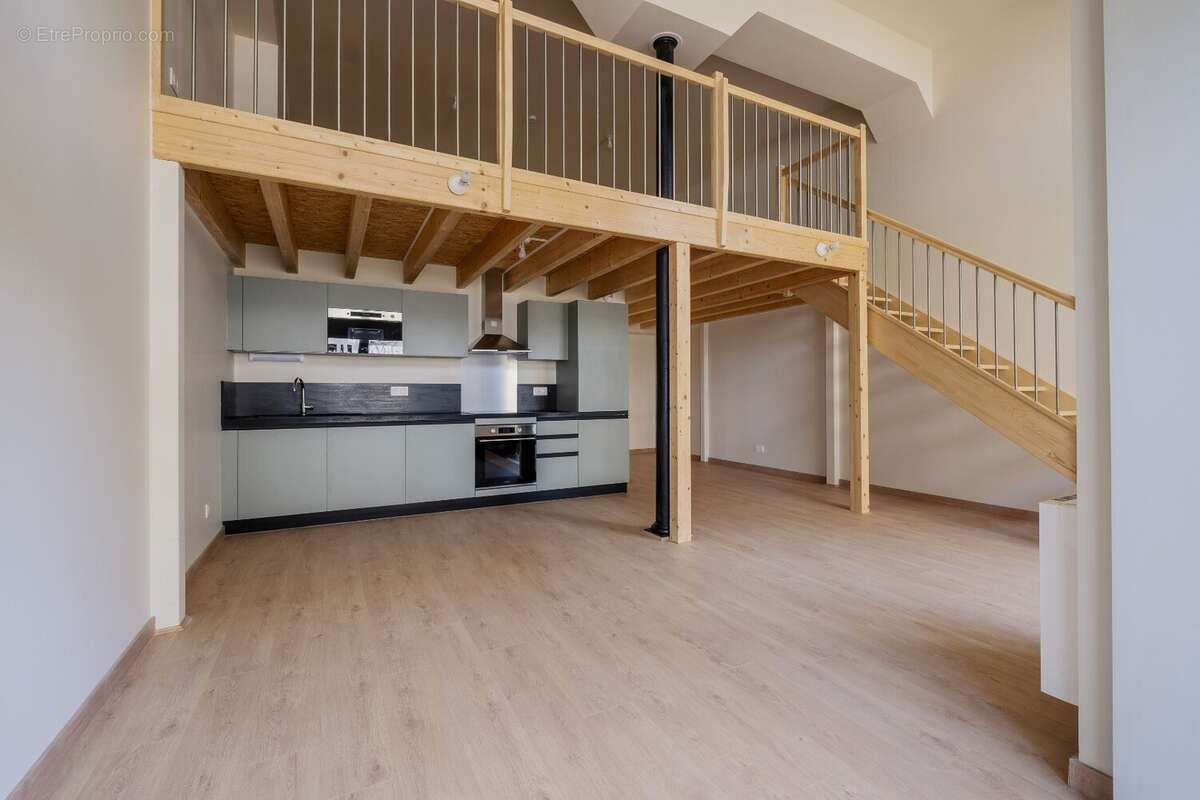 Appartement à COGNAC