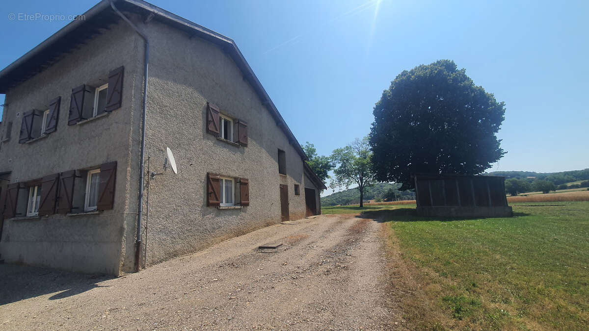 Maison à CHAMAGNIEU