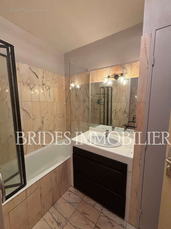 Appartement à BRIDES-LES-BAINS