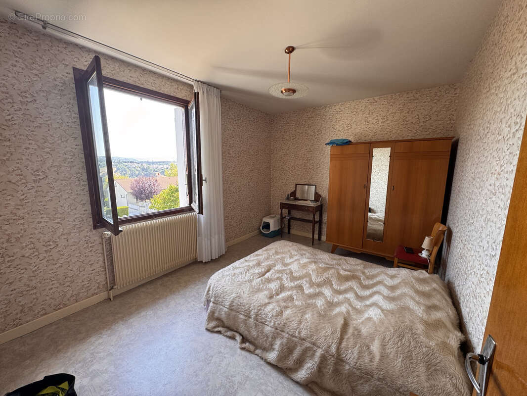 Maison à SAINT-FLOUR