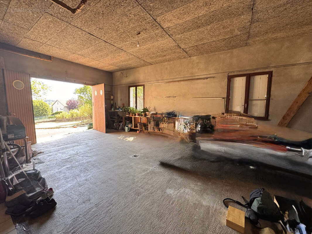 Maison à SAINT-FLOUR