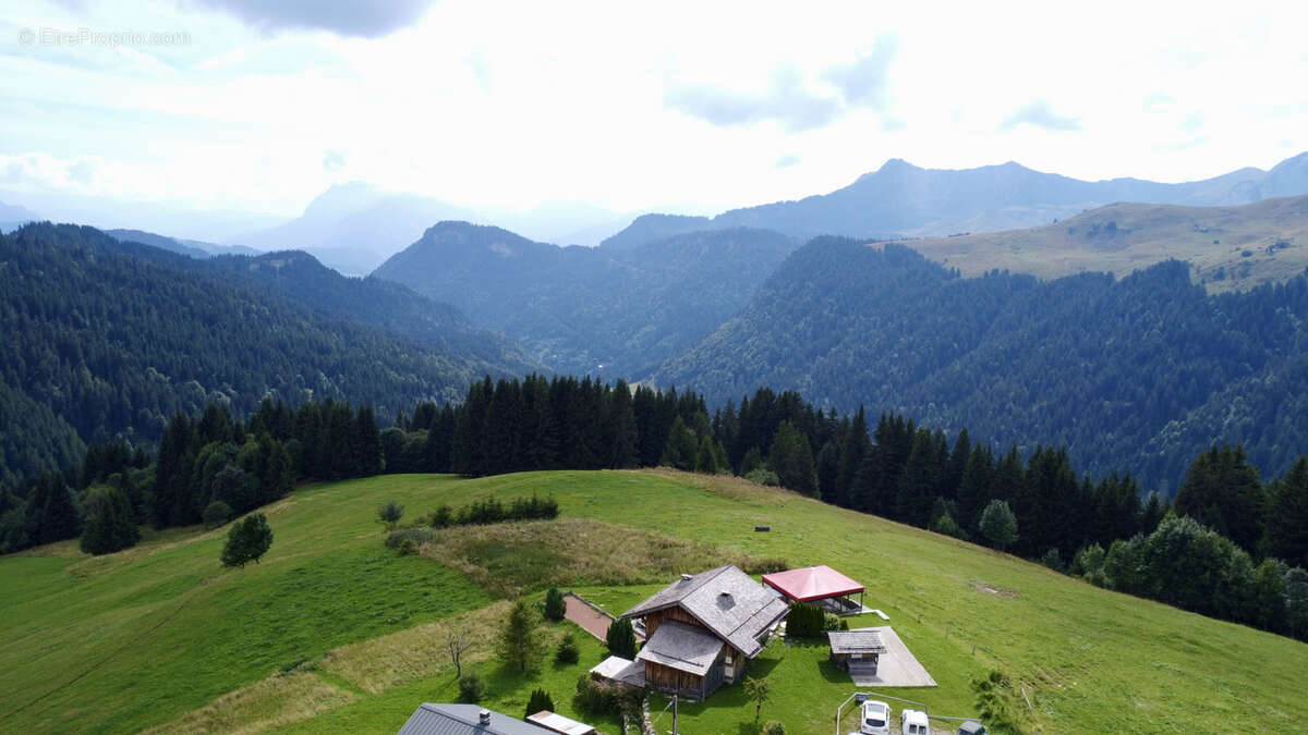 Maison à LA COTE-D&#039;ARBROZ