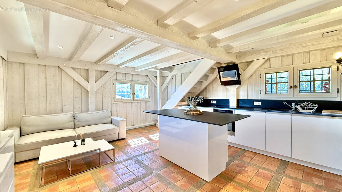 Maison à LA COTE-D&#039;ARBROZ