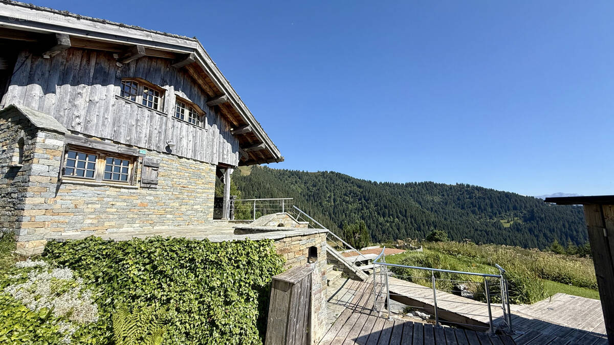 Maison à LA COTE-D&#039;ARBROZ