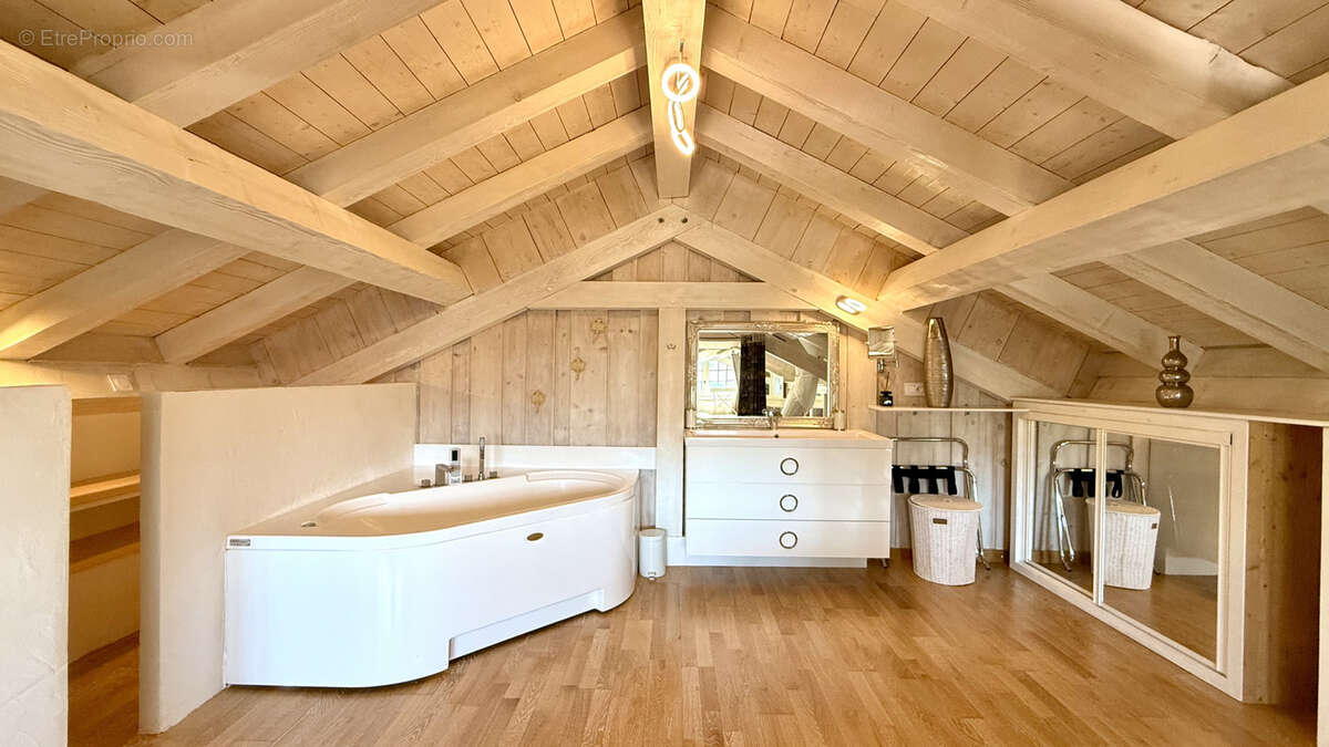 Maison à LA COTE-D&#039;ARBROZ