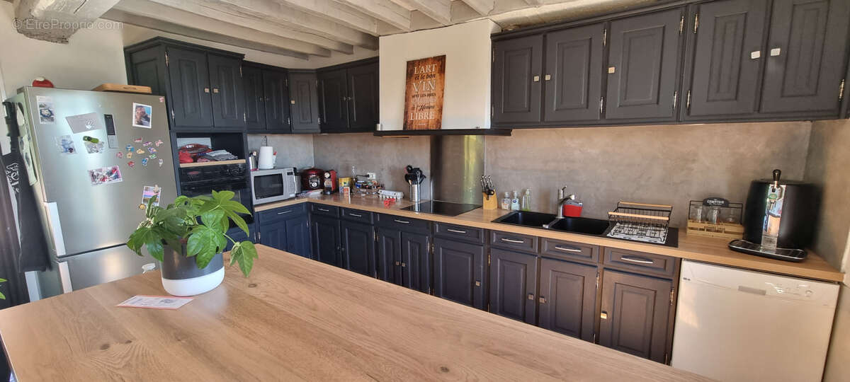 Maison à PONT-SUR-YONNE