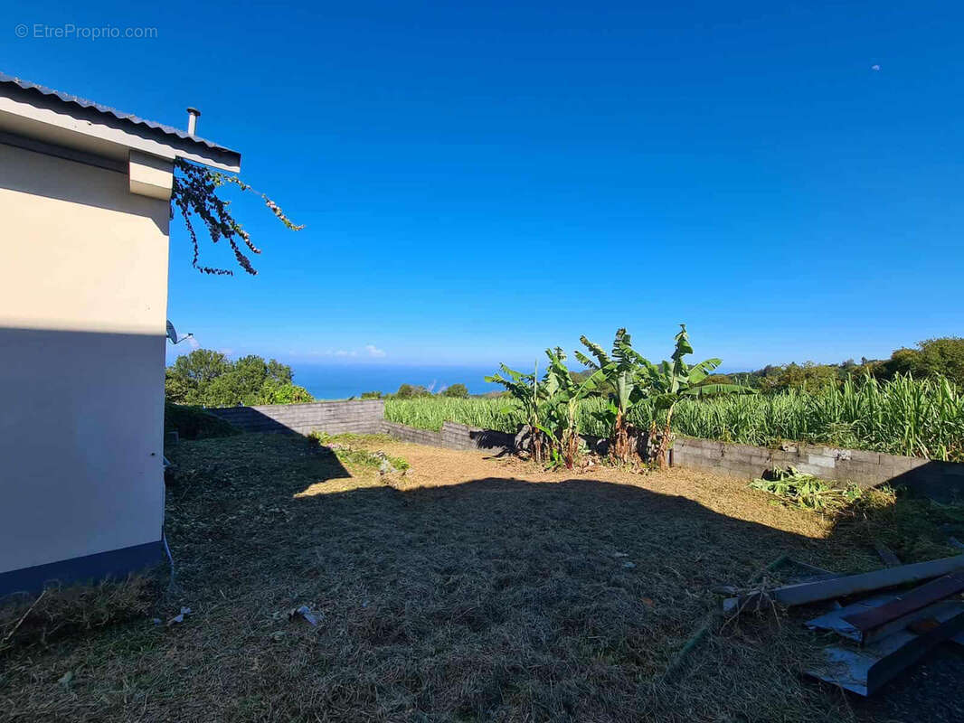 Maison à SAINT-JOSEPH