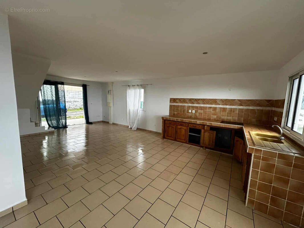 Maison à SAINT-JOSEPH