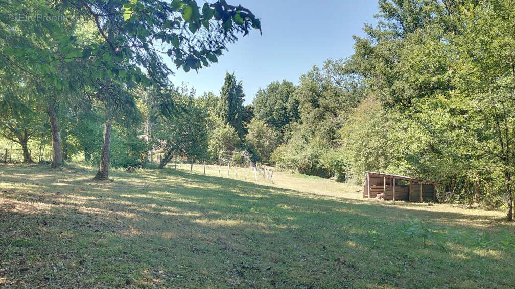 Maison à MONTCABRIER