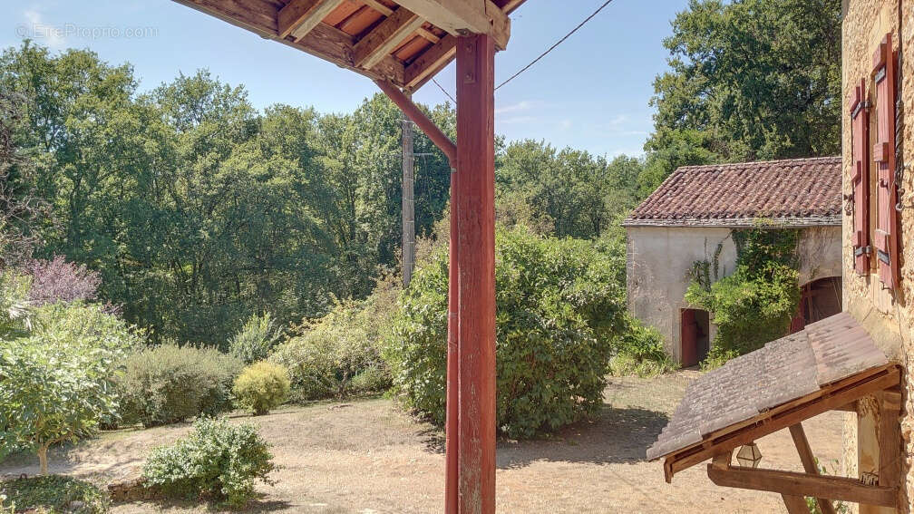 Maison à MONTCABRIER