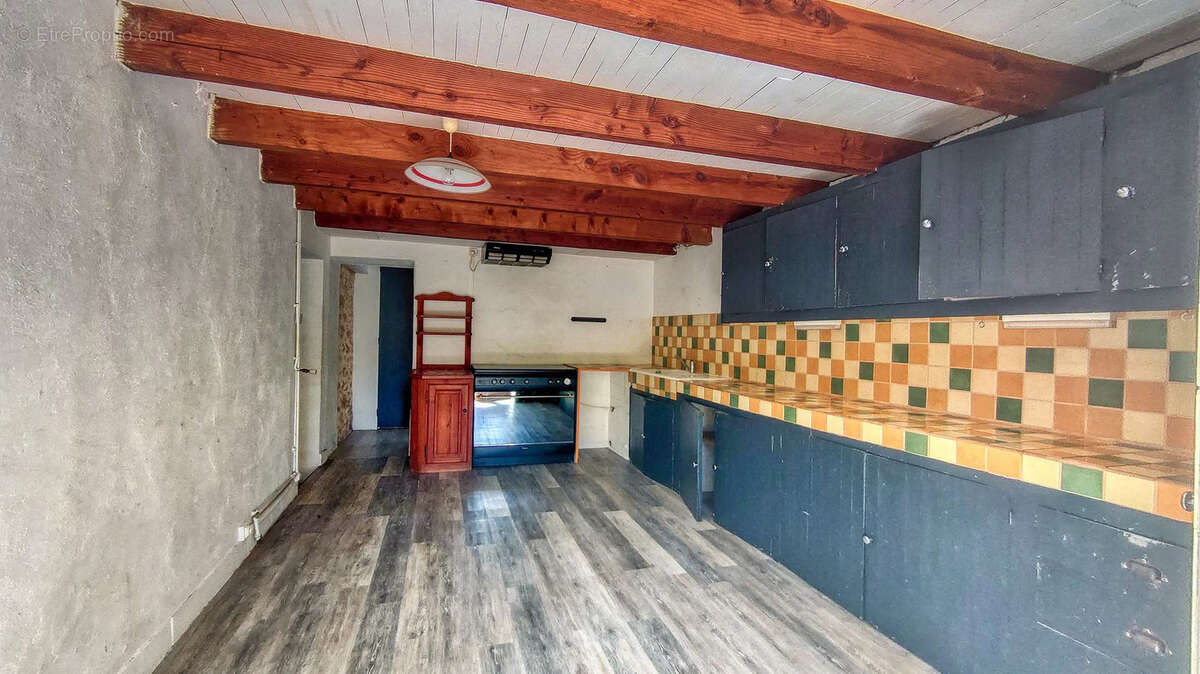 Maison à MONTCABRIER