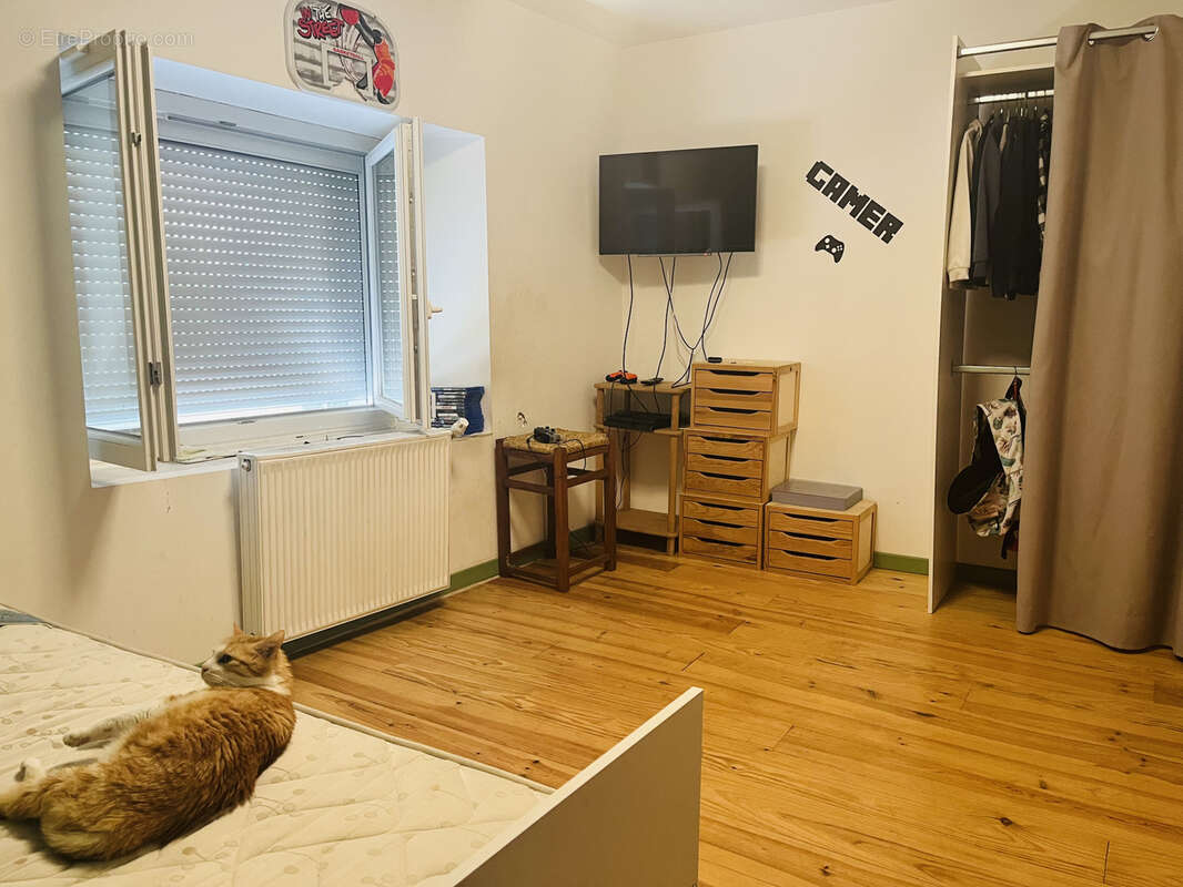 Maison à VILLERS-COTTERETS