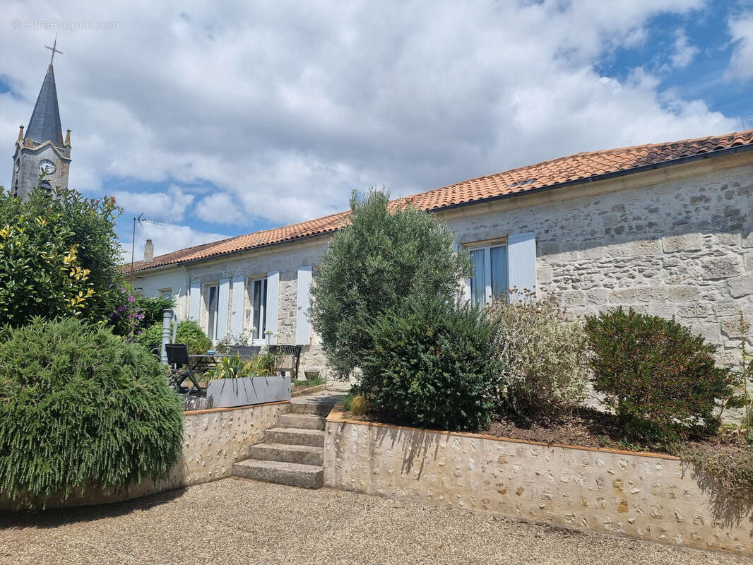 Maison à BREUIL-MAGNE