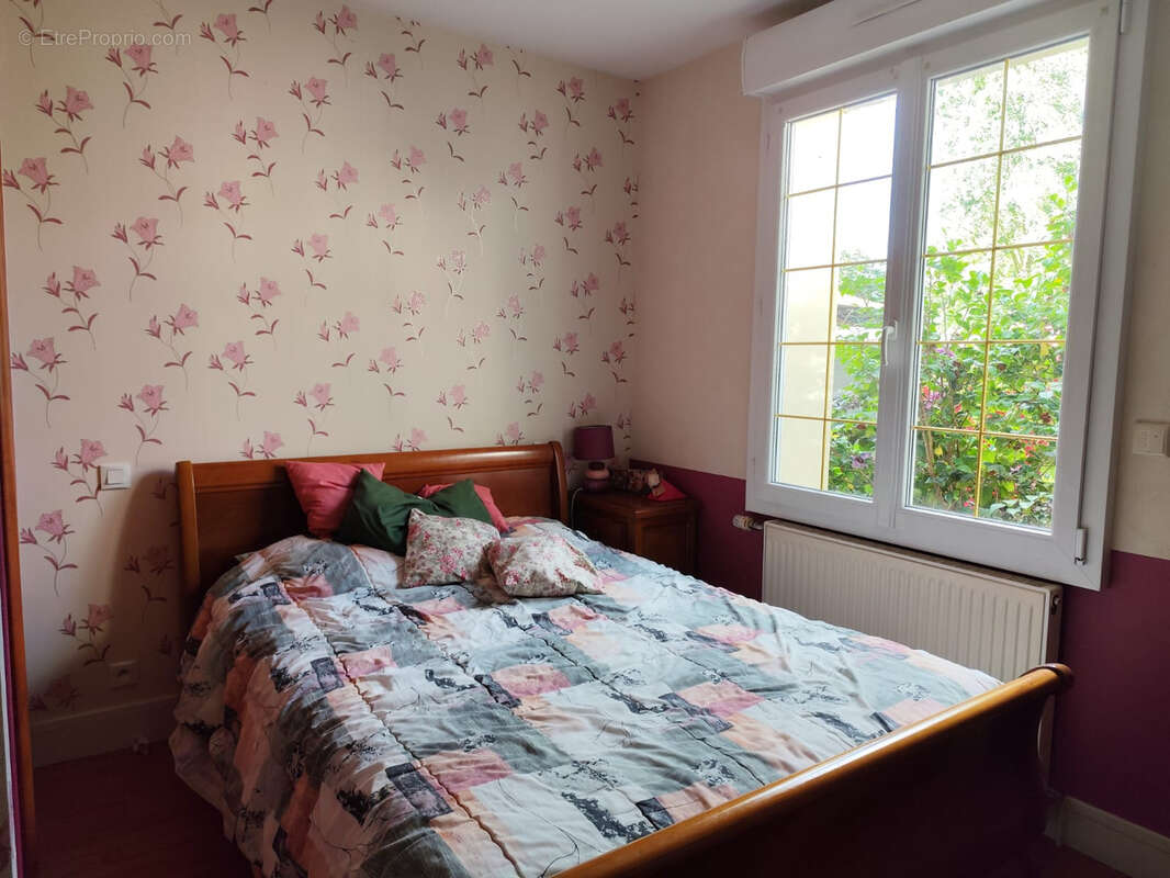 Maison à SAINT-DENIS-SUR-SARTHON