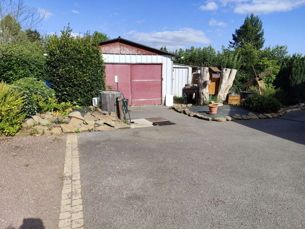 Maison à SAINT-DENIS-SUR-SARTHON