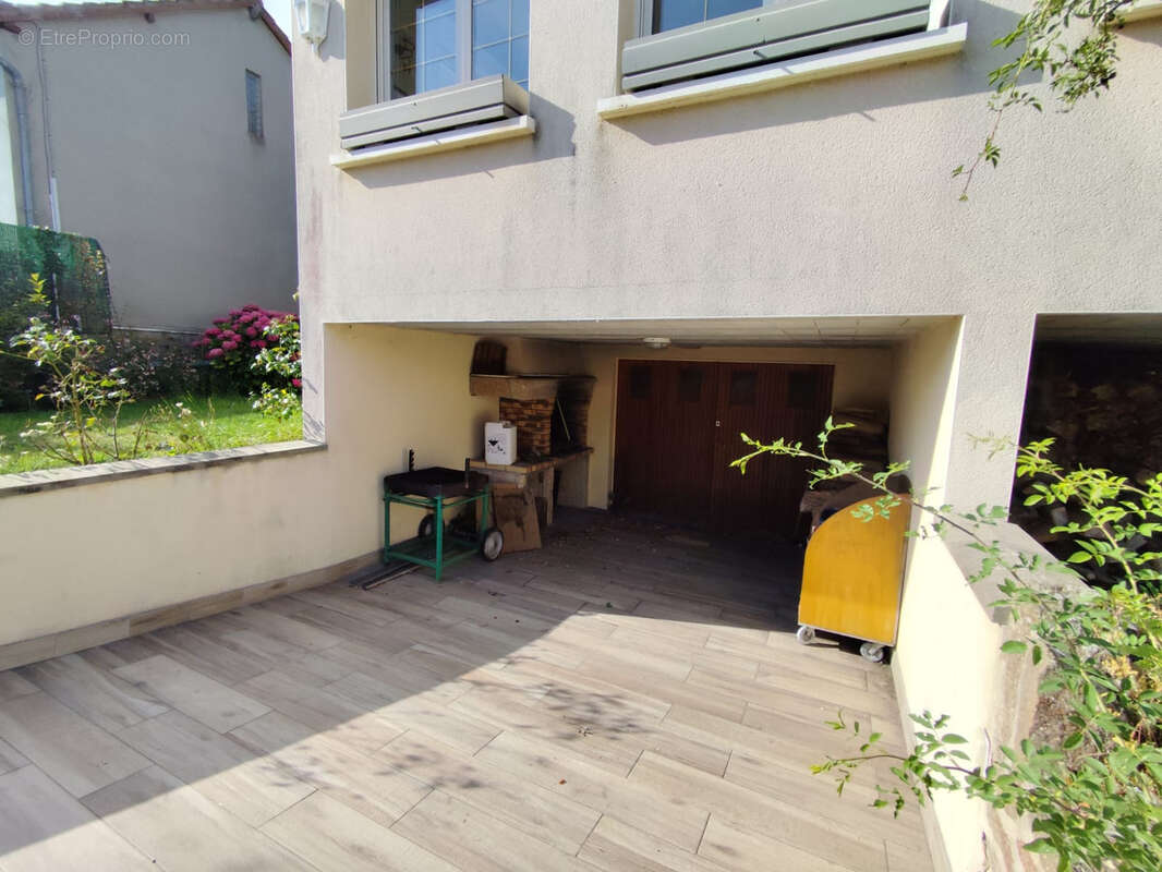 Maison à SAINT-DENIS-SUR-SARTHON