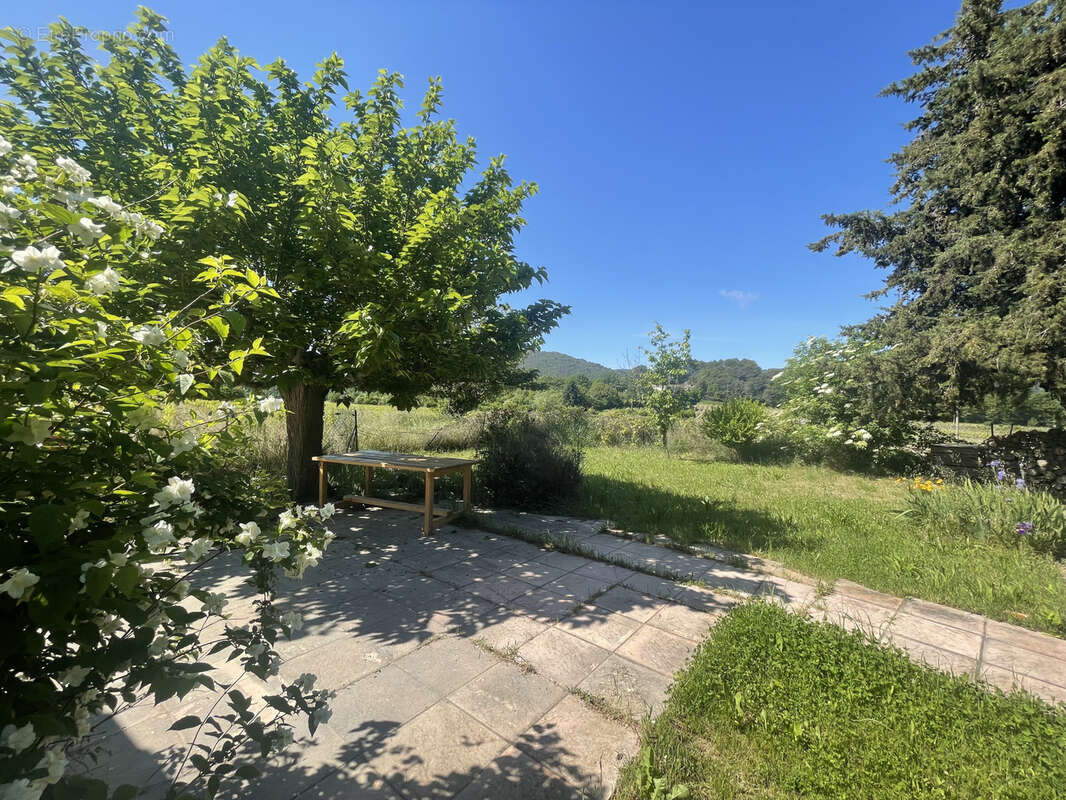 Maison à VAISON-LA-ROMAINE