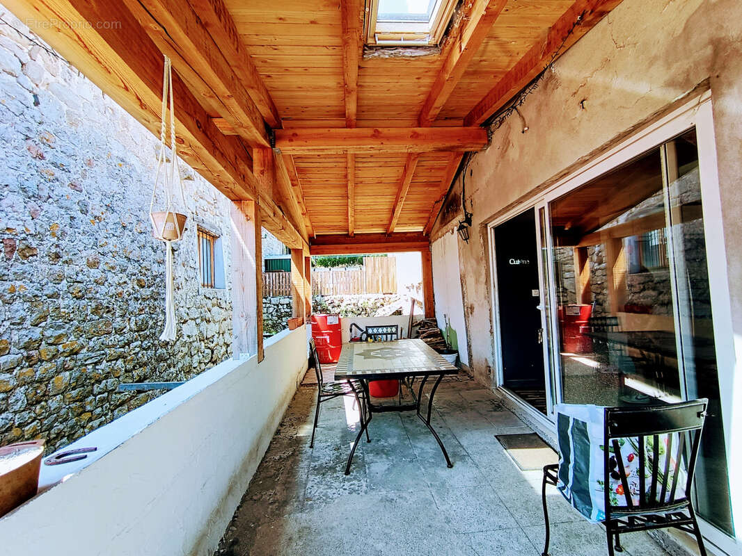 Maison à LABASTIDE-SUR-BESORGUES