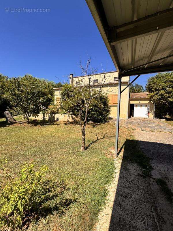 Maison à SANTA-LUCIA-DI-MORIANI