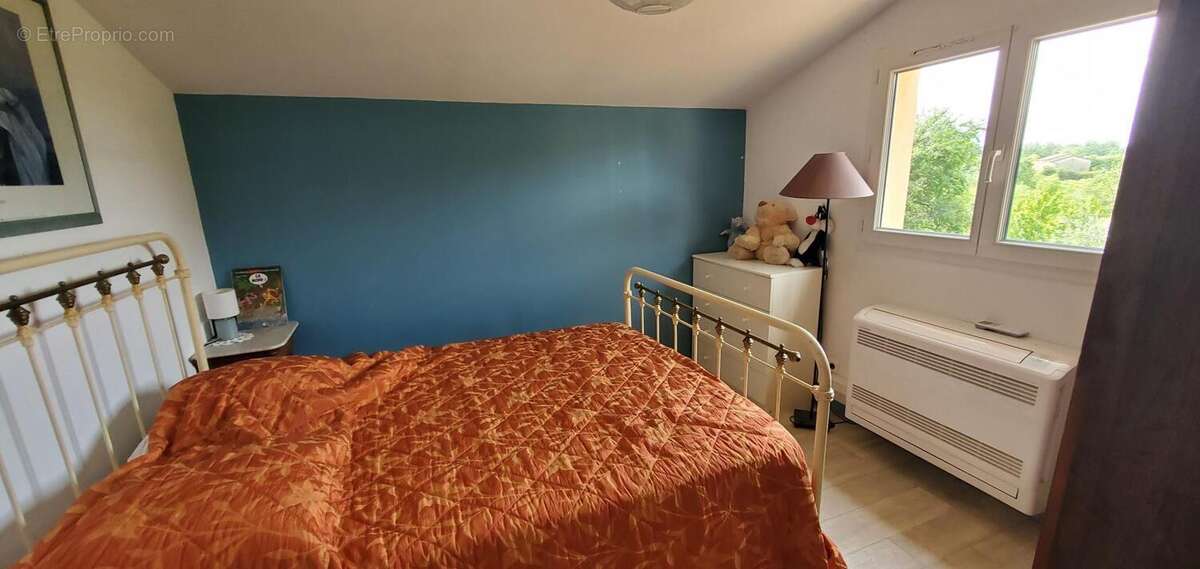 Maison à LABLACHERE