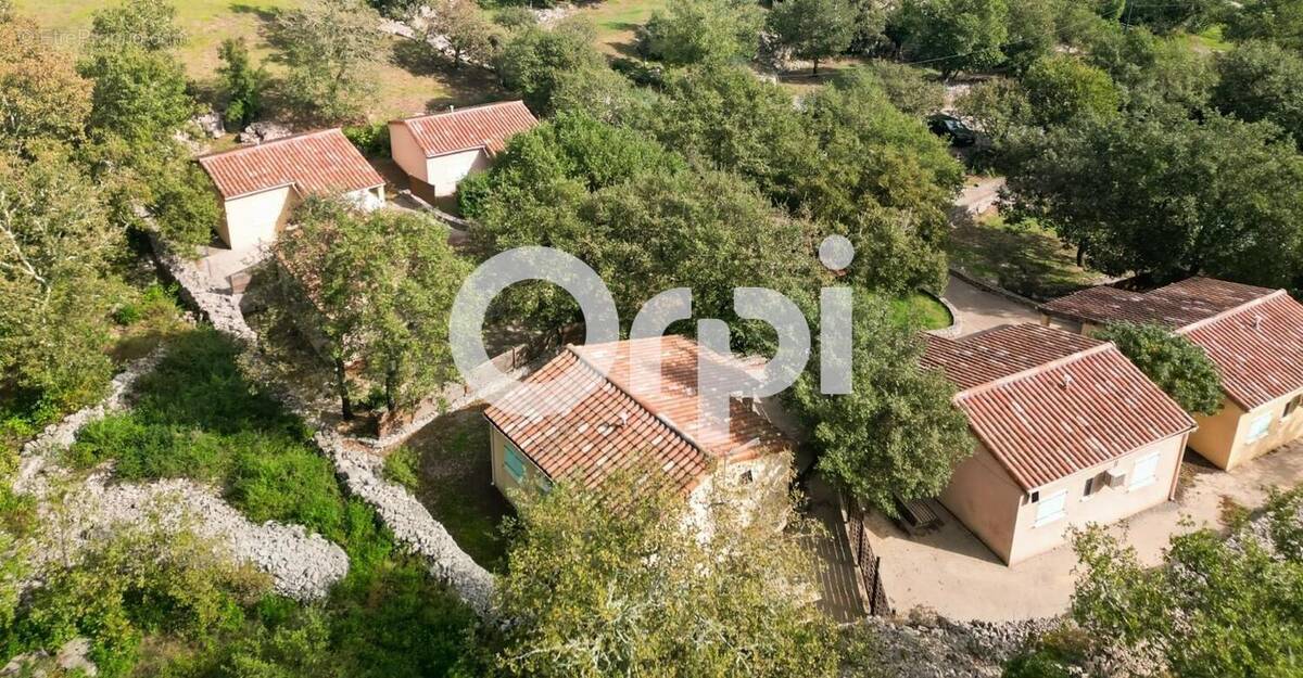 Maison à SAINT-ALBAN-AURIOLLES
