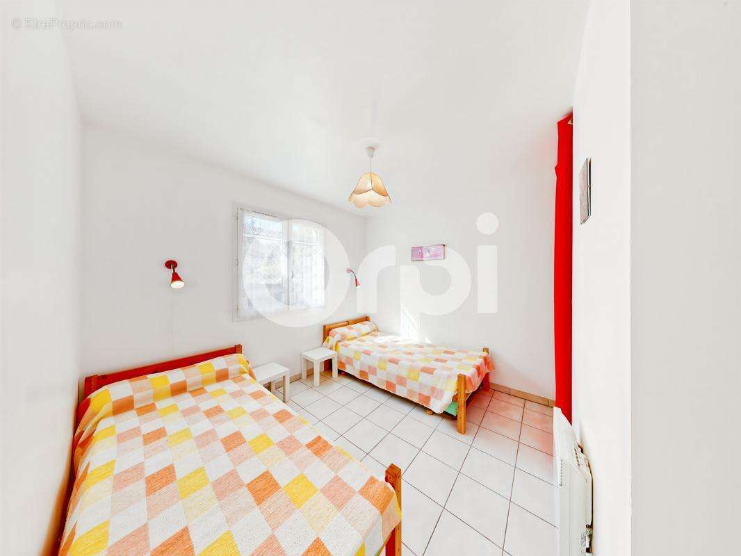 Maison à SAINT-ALBAN-AURIOLLES